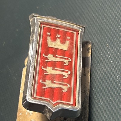【貴重レア】SHINTOHO 新東宝 エンブレム風金属製プレート(バックル) 1974-76 Ford Gran Torino Front Grille Emblem Badge Logo Nameplate