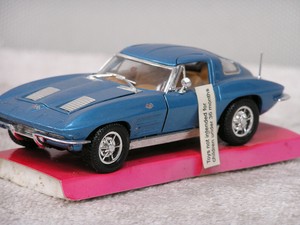 1963 corvette split window diecast