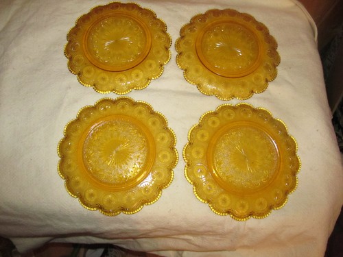 4 American Brockway Amber Glass 10" Plates - Picture 3 of 4
