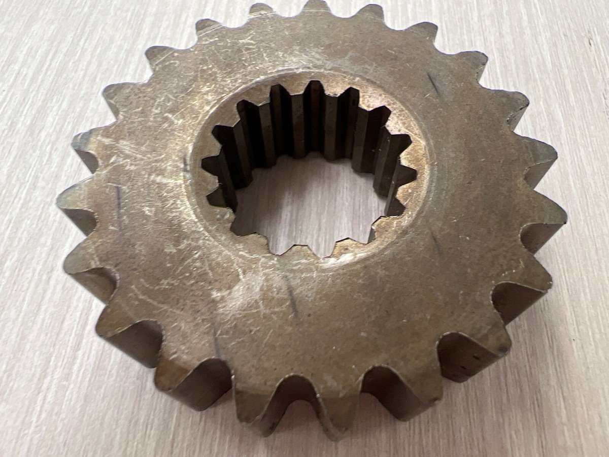 Yamaha Venture Vmax NEW Phazer Mt Max Drive Chain Sprocket 21T 89J