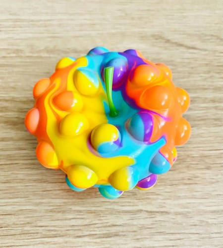 Acquista 4 per £5 Apple Pop Popper Fidget palla da stress riempitivo borsa giocattolo - Foto 20 di 28
