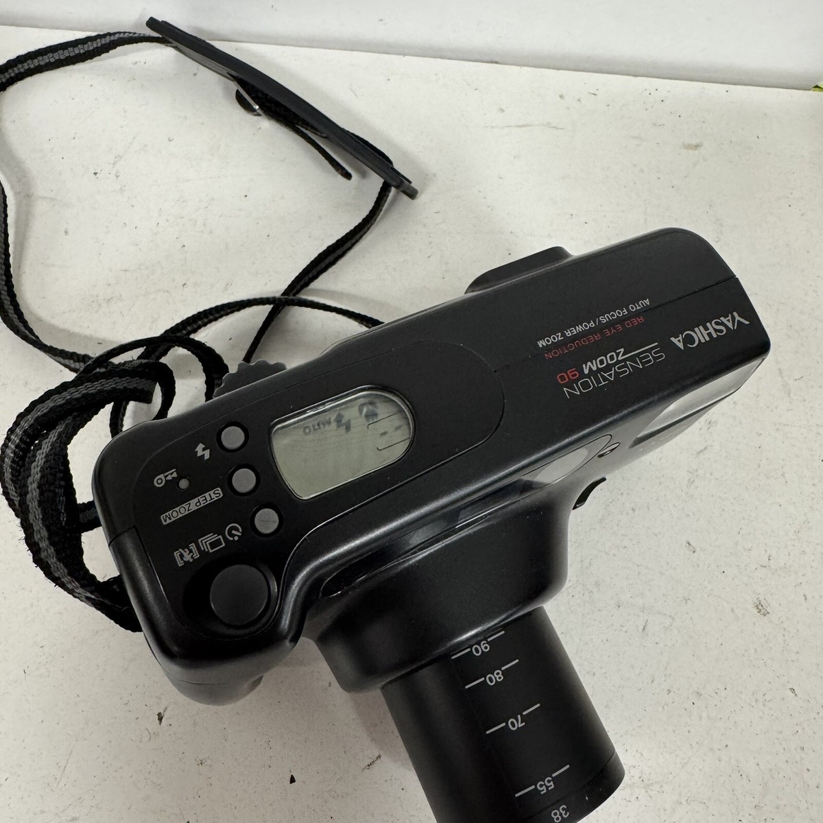 Vintage YASHICA Sensation Zoom 90 35mm Film Camera - Tested - Read