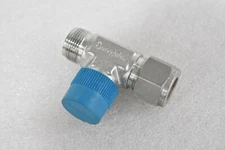 SWAGELOK SS-810-3-8TTM STAINLESS STEEL TUBE FITTING MALE BRANCH TEE 1/2"