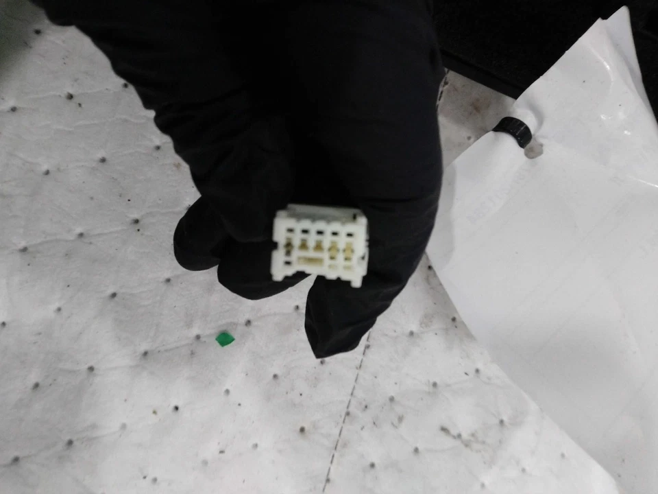 Espejo retrovisor de puerta izquierdo usado se adapta a: Subaru Impreza Power 2009 exc. STi izquierda sin calefacción G Foto 4 de 4