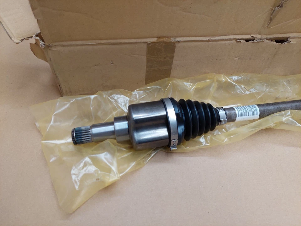 Eixo de transmissão dianteiro esquerdo Ford Fiesta Mk5 MK6 2001-2017 1799219 genuíno NOVO - Imagem 3 de 4