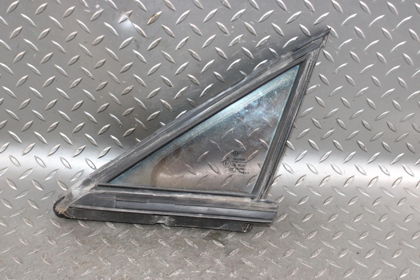 14-18 Flying Spur Front Driver Side Left LH Quarter Window Glass OEM Factory WTY