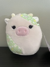 Squishmallows - 5” Ada The Cow - Brand new with tags