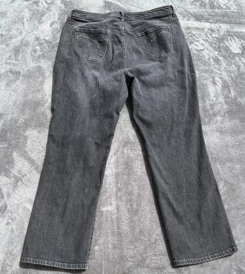 Chico's Jeans Womens 3.5/18 (36x31) Gray Platinum Straight Leg Stretch Denim - Image 2 of 4