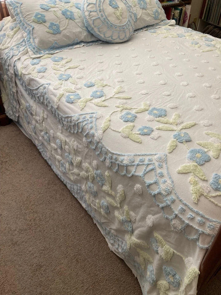 Better Trends 100% Cotton Chenille Bedspread Queen Size Bloomfield Collection - Image 2 of 4