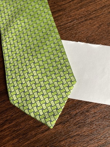 IZOD Makers & Merchants Silk Necktie Designer GREEN Jacquard St Patrick’s Day - Picture 2 of 5