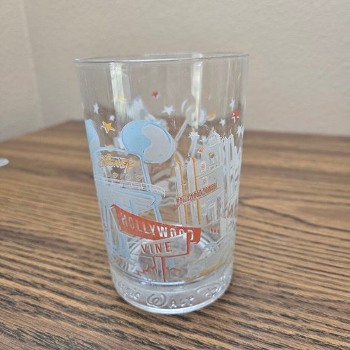 Juego de 4 vasos de colección Disney McDonald's Hollywood Studios Parade - Imagen 6 de 12