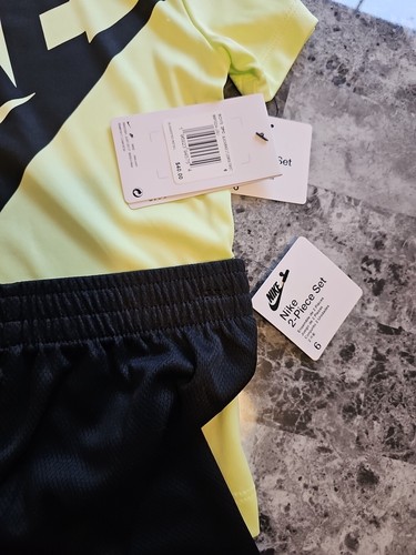 Nike Outfit Boys medium 6 Shorts & T-Shirt Two Piece Set - Picture 4 of 7