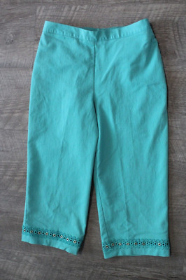 Alfred Dunner Sz 6P Pull-on Capri Turquoise Lace Insert Mid-Rise Elastic Waist