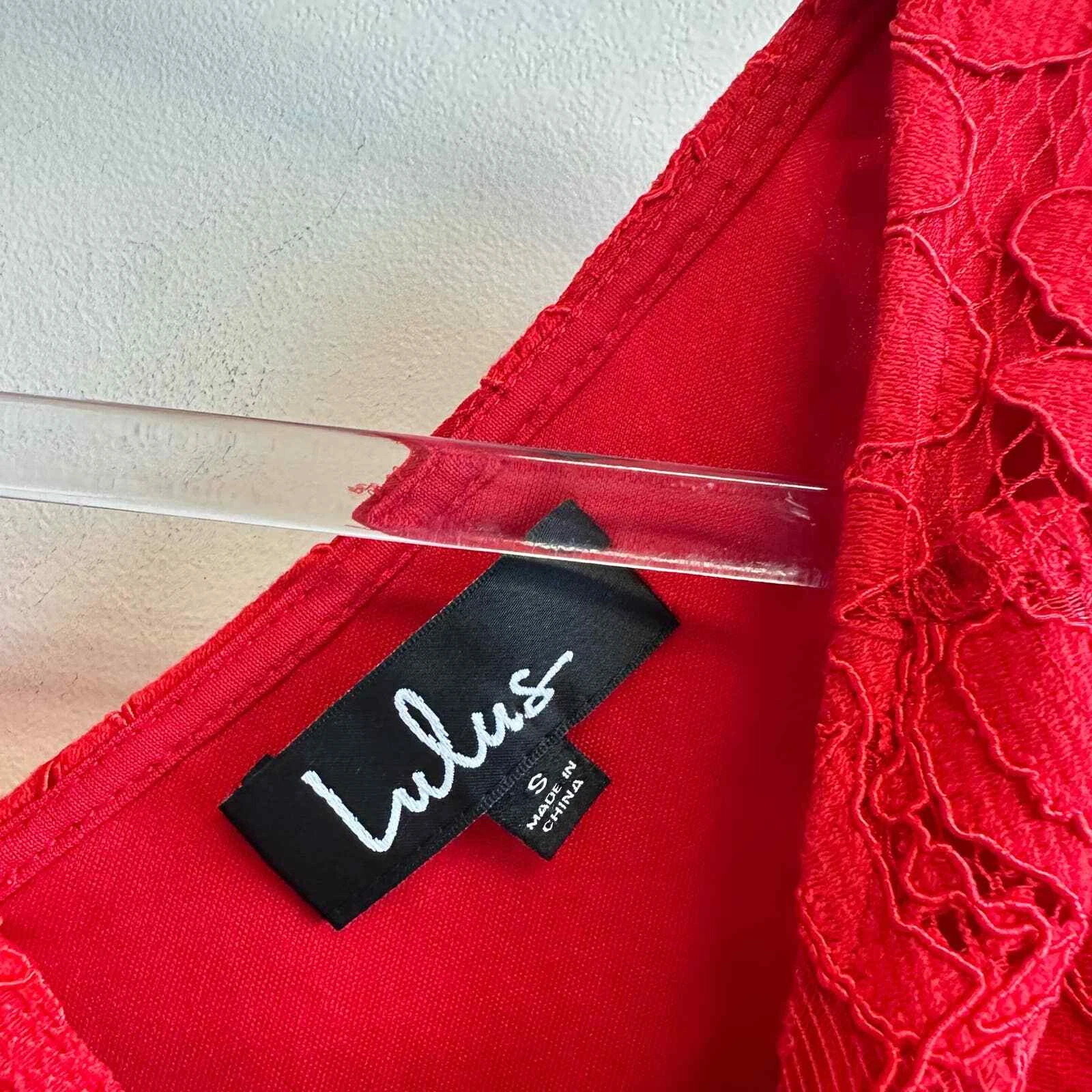 VALENTINO Mini abito da cocktail nuovo con etichette Lulus Pearson rosso pizzo maniche corte taglia small