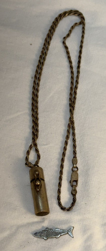 VTG Fishermen URMYBIGFISH Silver Fish /Capsule Necklace Italy 925 PGDA Chain 