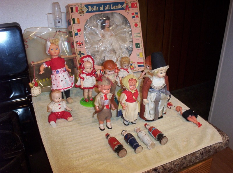 VINTAGE DOLLS OF ALL LANDS " BRIDE " w/BOX - PLUS MANY MORE - TAKE A LOOK!
