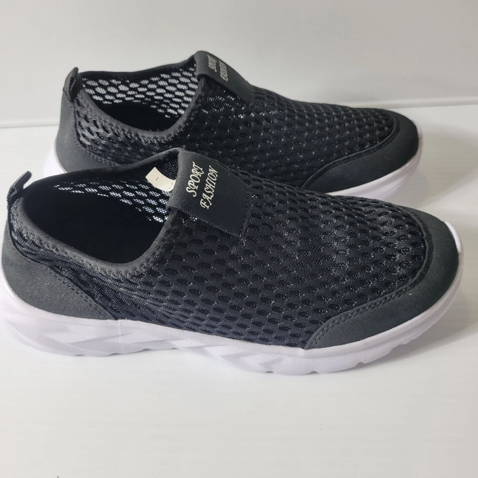 New Summer Men's Casual Shoes Breathable Mesh Lightweight Walking Slip-On Flats