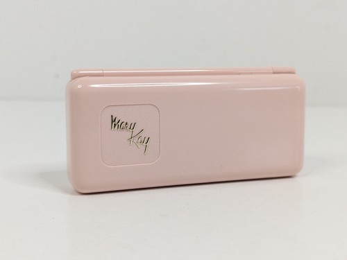 Mary Kay Blusher Great Fashion Forecast Collection .30 oz Item # 0458 - Picture 19 of 24