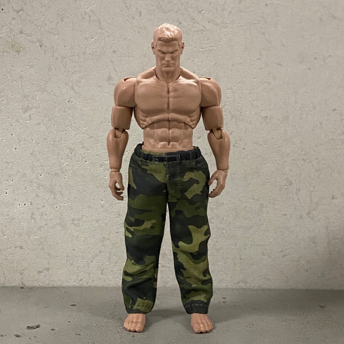 SU-MPT-GRN: 1/12 Camo Green pants for 6