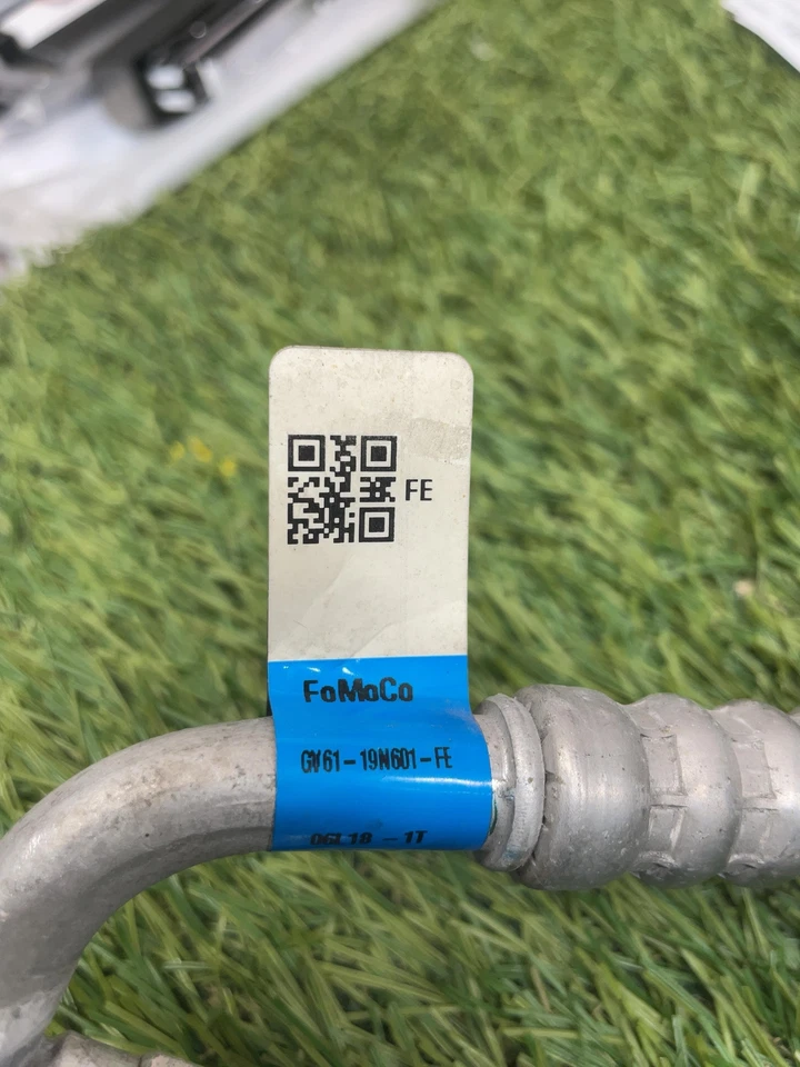 ✅ Manguera de aire acondicionado Lincoln MKC 2019 n.º de parte: GV61-19N601-FE OEM Foto 2 de 4