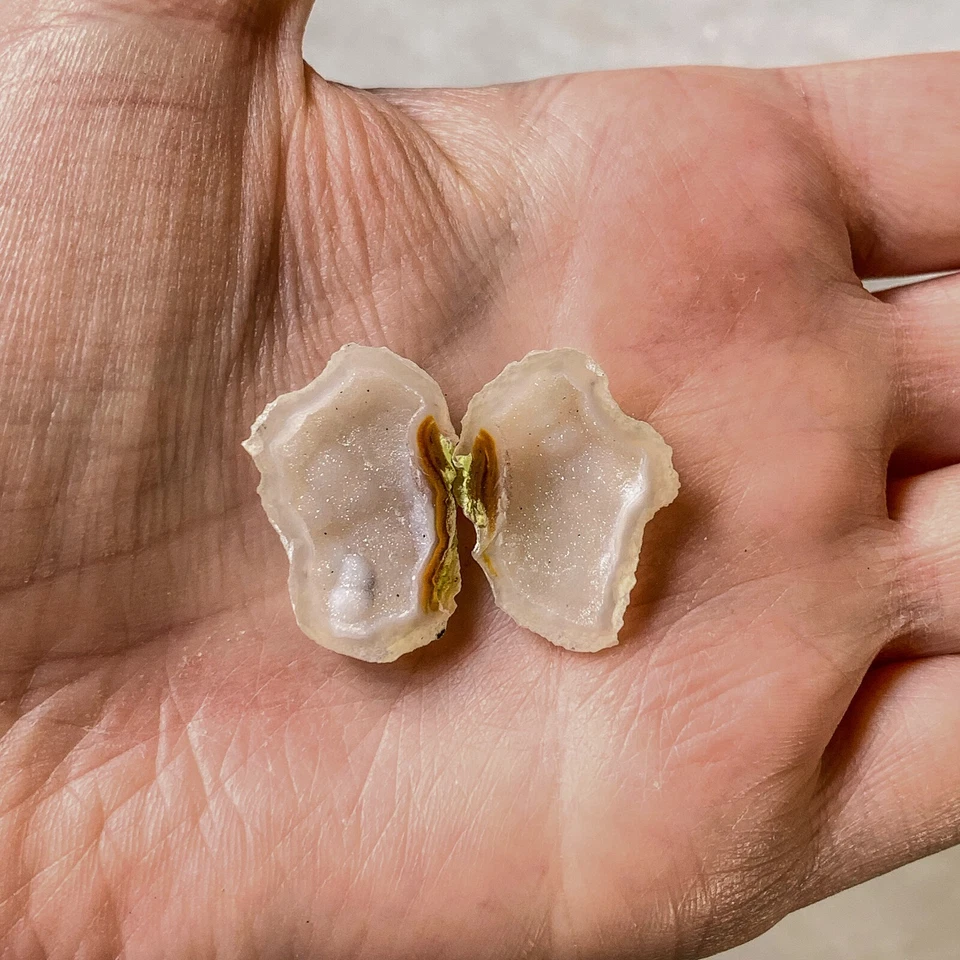 Top Quality Tabasco Geode Pairs Mini Geode Tiny Colorful Crystals Miniature - Image 2 of 4