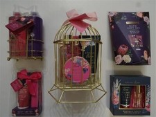 Image of Gifts for Mum Hand Duo, Bath/Shower Set, Bath Set, Hand Care or Handbag Treats