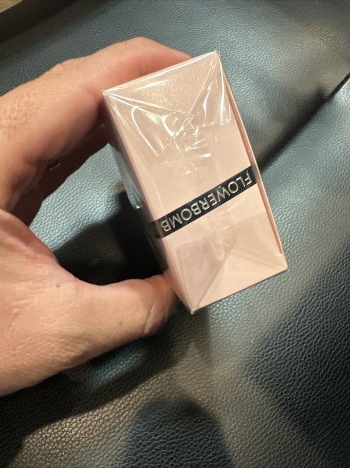 Flowerbomb L’Edp 0.68oz/20ml Viktor & Rolf “Petite Flowerbomb” eBay