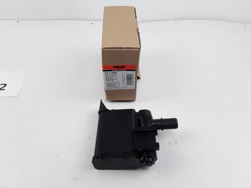 Solenoide de ventilación de bote de vapor Dorman se adapta a Buick, Cadillac, Oldsmobile, Pontiac Foto 4 de 4
