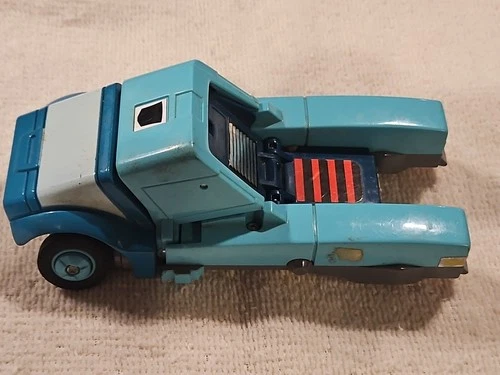 Vintage 1986 Transformers G1 Kup Car Action Figure Autobot Takara Hasbro