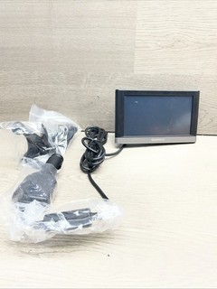 Garmin dezl 770LM 7 Inch GPS Navigator Unit With Stand Untested