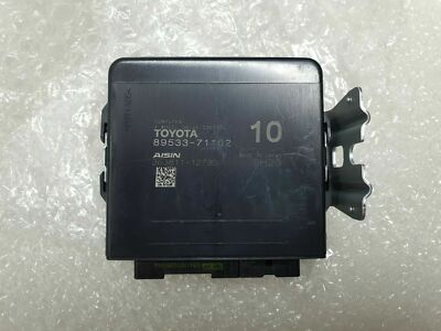 89533-71102 Computer 4 Wheel Drive Control For Toyota Revo Fortuner