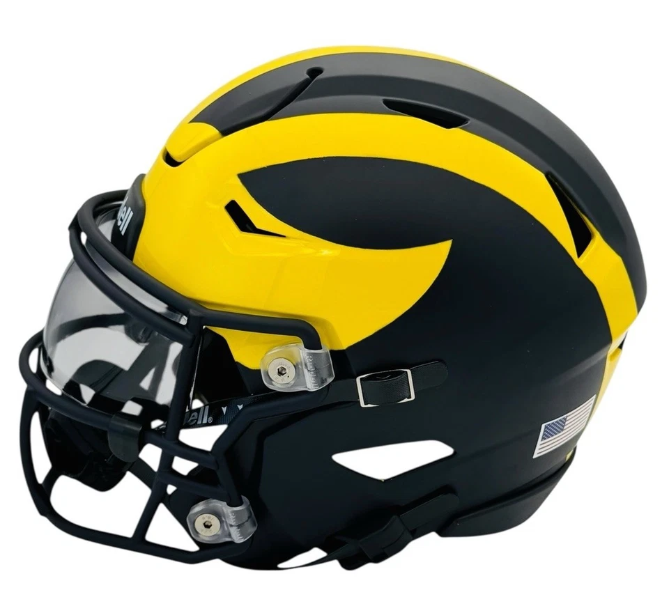 JUSTICE HAYNES MICHIGAN WOLVERINES SIGNED MIDI SPEED FLEX HELMET SPEED BECKETT - Image 3 of 4