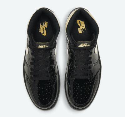 Nike Air Jordan 1 Retro High size 9.5Men Patent Black  display picture 1