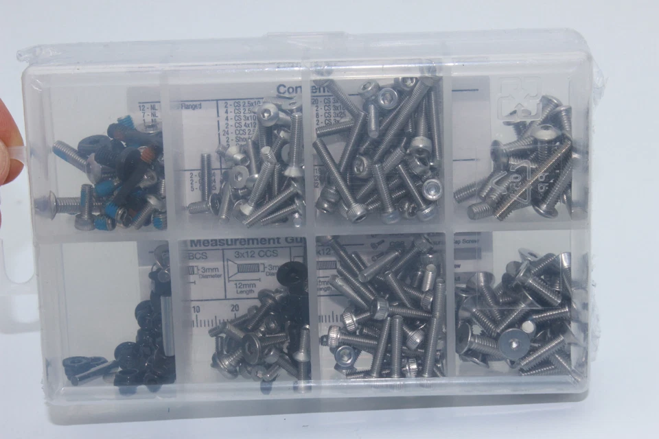 Traxxas  TRX 9592 X Edelstahl Hardware-Satz komplett  für Sledge 1:8  NEU OVP - Bild 3 von 3