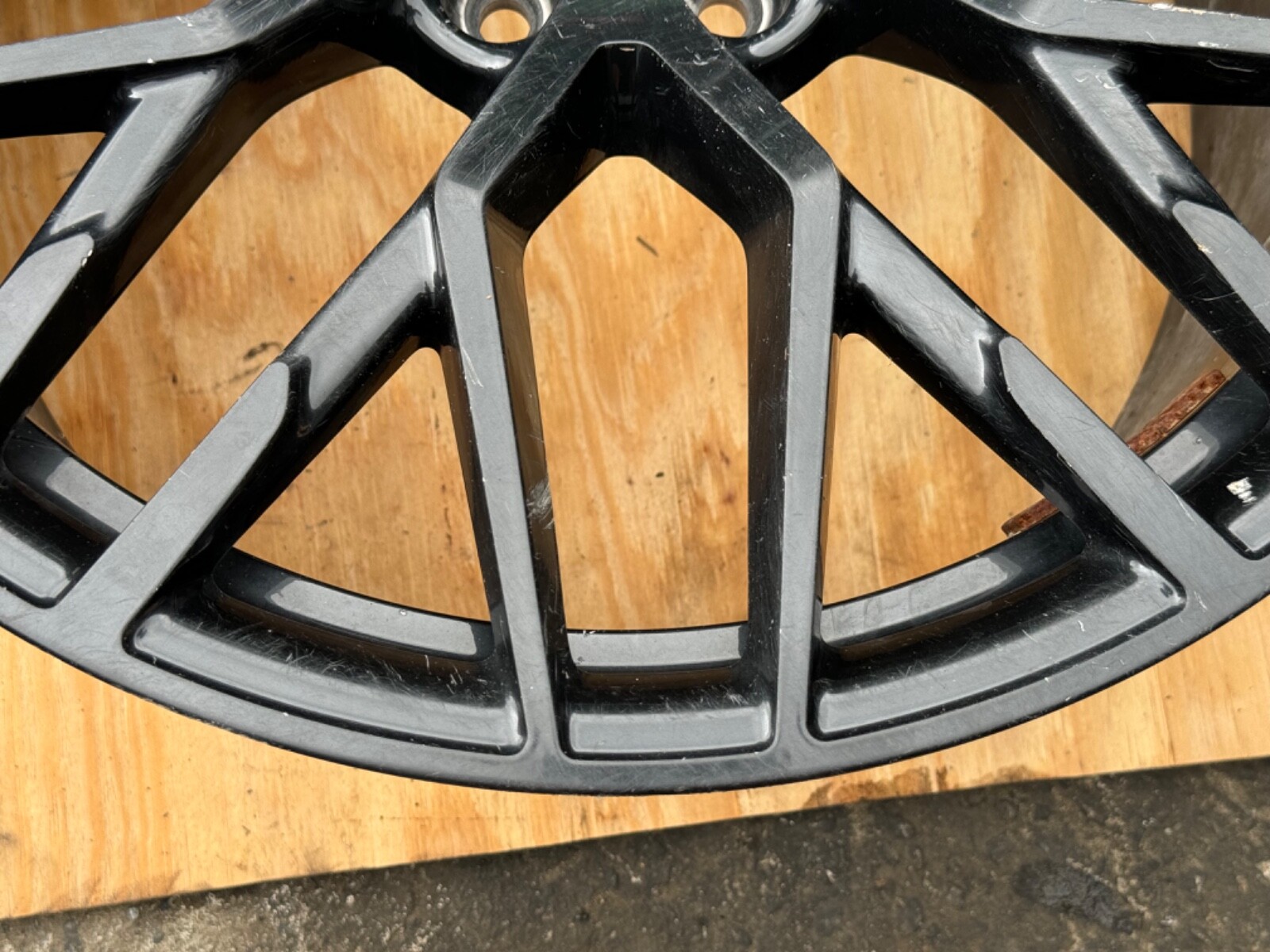 17-23 AUDI R8 V10 20 INCH 20 X 11 ORIGINAL REAR WHEEL RIM GLOSS BLACK *Not Round