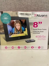Aluratek 8" digital photo Frame 800x600 screen resolution