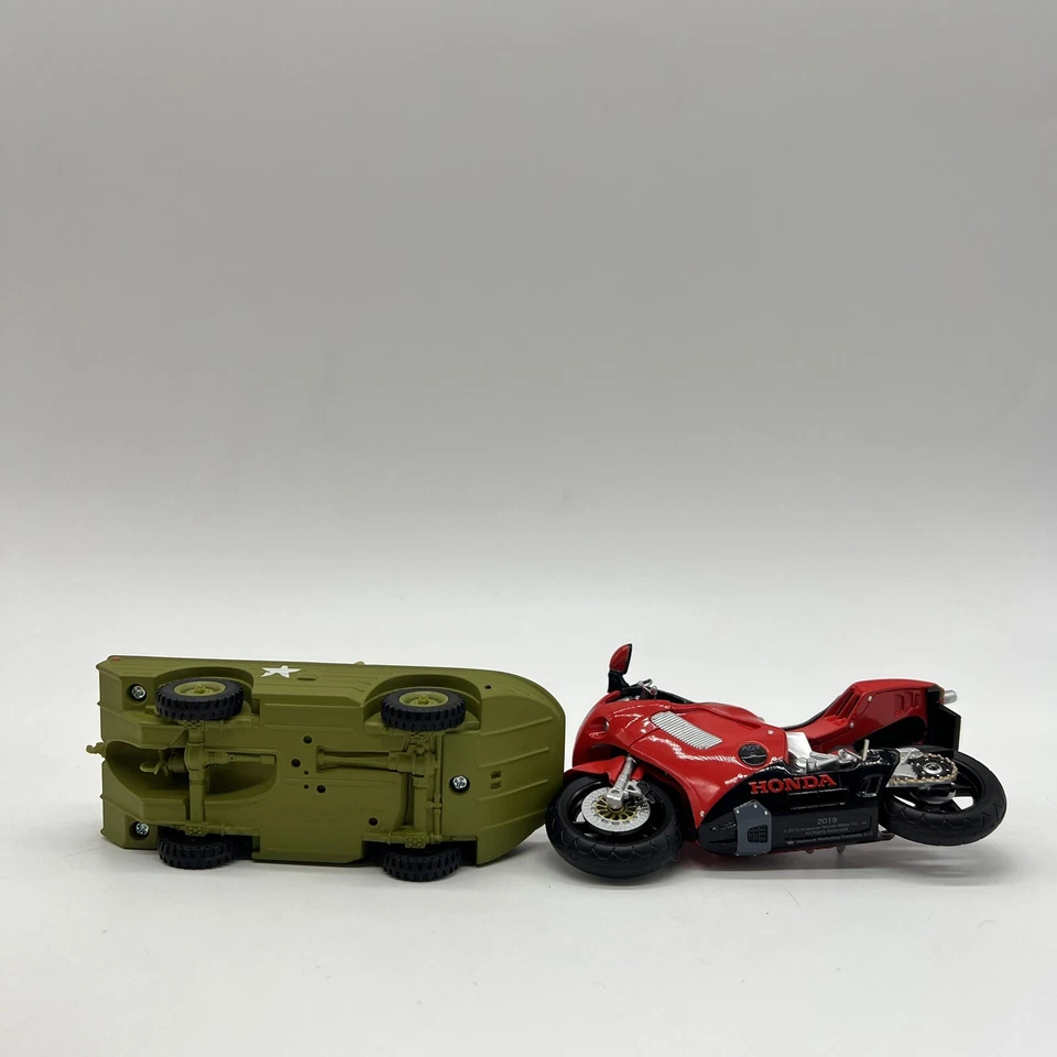 Lote de 2 camiones anfibios Hallmark barco militar y motocicleta Honda NR750 diecast Foto 4 de 4