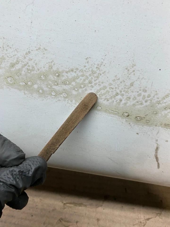 Chevrolet Camaro Z28 1991 a 1992 escotilla trasera cubierta de elevación alta alerón presa de aire G8509 Foto 3 de 4