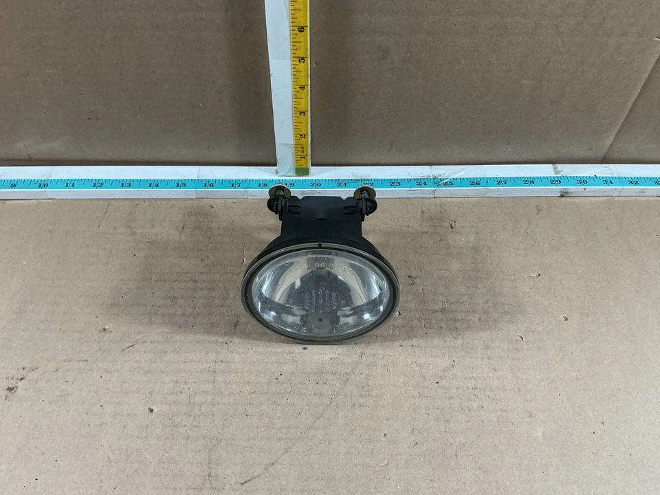 Противотуманные фары левая передняя со стороны водителя для Pontiac Montana 1999-2005 годов выпуска 16514760 - Изображение 4 из 4