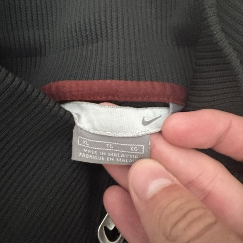 Giacca Nike Track Vintage Uomo 2XL Nero Rosso Spell Out Full Zip Y2K Etichetta Argento - Foto 4 di 5