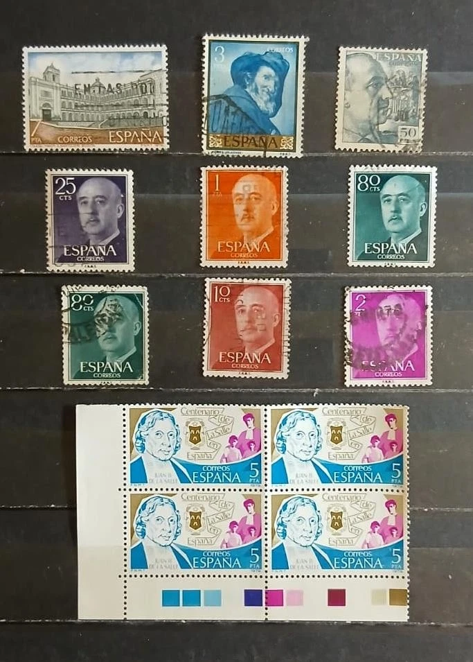 A Stamp Collection From Spain - Free Shipping Worldwide - Image 4 of 4