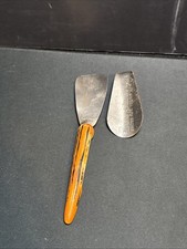Lot of 2 Vintage Metal Shoehorn's Shoe Horn Advertising