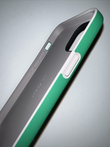 BRAND NEW, SEALED - Speck Candyshell Pro Case for iPhone 14 Plus & 15 Plus Green - Picture 4 of 7