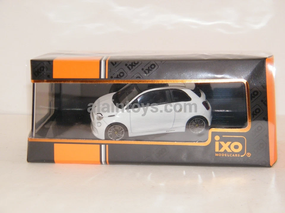 FIAT ABARTH 500 E 2024 BLANC IXO 1/43 Réf MOC345.22 - Photo 4/4