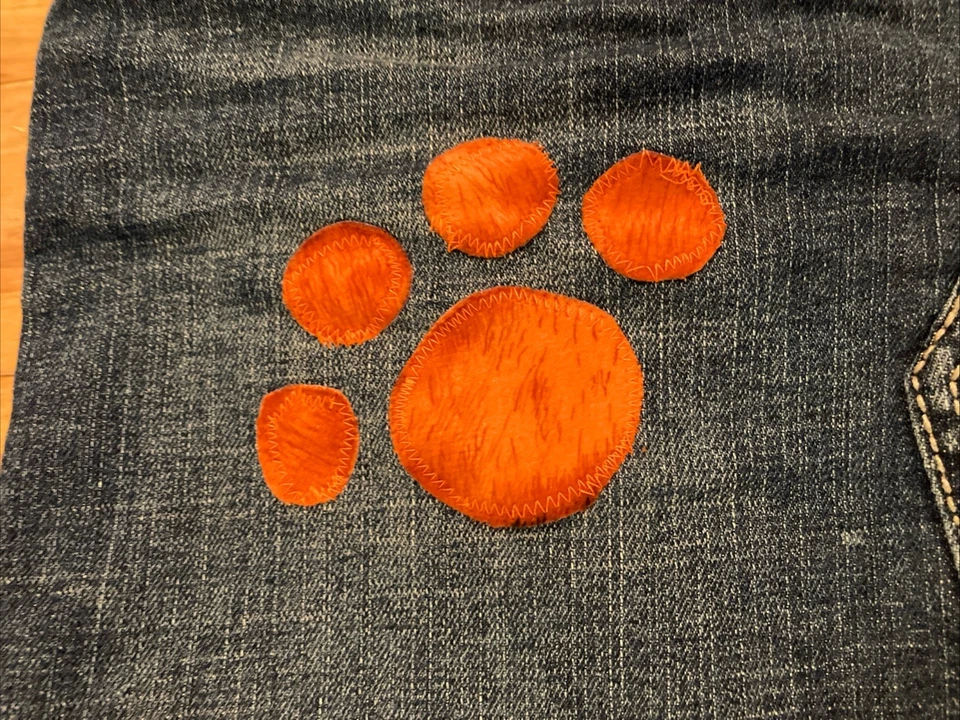 Falda vaquera azul justicia de los tigres castaño rojizo etiqueta 16 talla 29 x 17 Foto 2 de 4