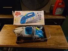 Dirt Devil Spot Scrubber Handheld Upholstery Vacuum Cleaner Carpet Shampooer