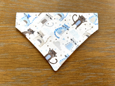 Over Collar Slide On Pet Dog&CAT Bandana (XX Small ) PERFECT FOR YOUR KITTY