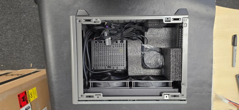 NEW/MINOR ISSUE@ Cooler Master NR200P MAX V2 Mini-ITX Case 280mm AIO 850W MCM20 - Image 2 of 4