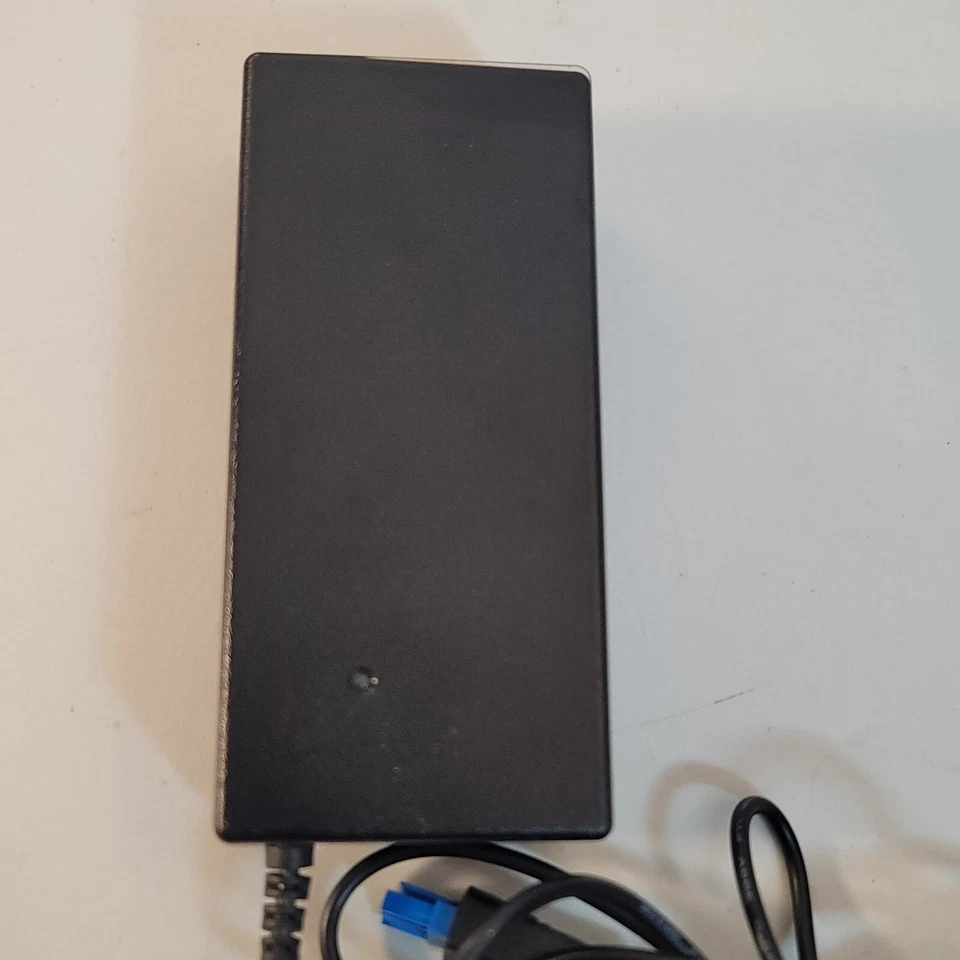 Adaptador CA HP 32V 2A modelo 0957-2262 para Officejet Pro 8000 8500a - Testado - Imagem 2 de 4