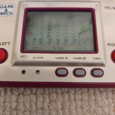 GAME&WATCH ヘルメット Nintendo HELMET CN-07 Nintendo Helmet CN-07 Game and Watch LSI game Used Japan